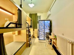 Katil atau katil-katil dalam bilik di East Coast Coffee Inn