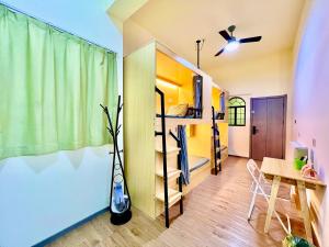 Dapur atau dapur kecil di East Coast Coffee Inn