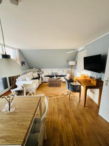 Μια τηλεόραση ή/και κέντρο ψυχαγωγίας στο Inselperle