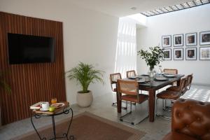 TV a/nebo společenská místnost v ubytování Casa Elda