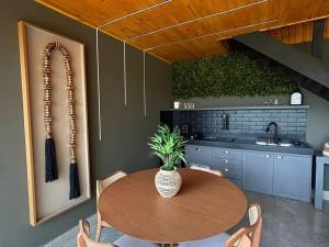 Φωτογραφία από το άλμπουμ του Cabanas Araucária σε Campos do Jordão