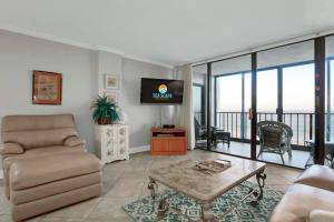 TV a/nebo společenská místnost v ubytování The Islander - 4C by Sea Scape Properties