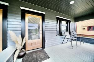 Fotografie z fotogalerie ubytování Vintage Modern Beauty Downtown v destinaci Albany