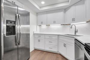 Kuchyň nebo kuchyňský kout v ubytování The Islander - 9B by Sea Scape Properties
