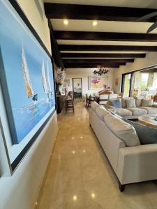 Posezení v ubytování 3BD Elegant Villa San Jose del Cabo Golf Course