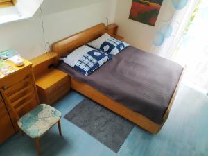 Ένα ή περισσότερα κρεβάτια σε δωμάτιο στο Apartment auf zwei Ebenen +29 φωτογραφίες