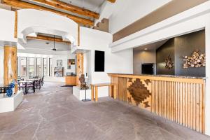 Televisor o centre d'entreteniment de Best Western Apache Junction Inn