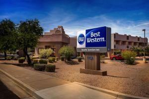 Certifikát, hodnocení, plakát nebo jiný dokument vystavený v ubytování Best Western Apache Junction Inn