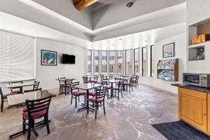 Televisor o centre d'entreteniment de Best Western Apache Junction Inn