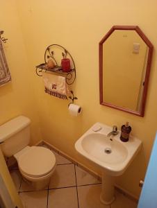 Ένα μπάνιο στο Estancia ideal para tu familia