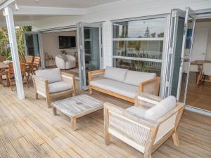 Fotografie z fotogalerie ubytování Cable Bay Retreat with Outdoor Bath Luxury v destinaci Cable Bay