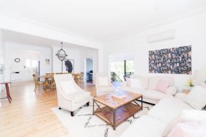 Χώρος καθιστικού στο Ltl La Villette - 4BR - fireplace - pet-friendly +10 φωτογραφίες