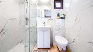 Φωτογραφία από το άλμπουμ του Zacisze Wrzosowo, Sun & Snow σε Wrzosowo