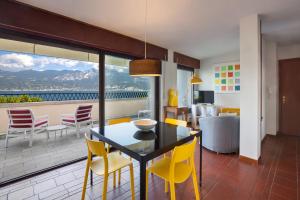 Naturlandskabet i nærheden af lejligheden + 12 billeder