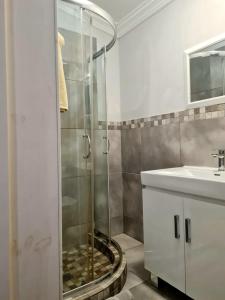 Ένα μπάνιο στο Point Village Accommodation - Uppercross 3 +15 φωτογραφίες