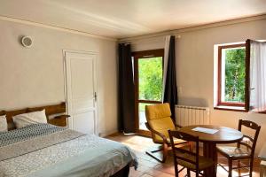 Ένα ή περισσότερα κρεβάτια σε δωμάτιο στο Studio Serena - Welkeys