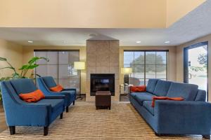 Posezení v ubytování Comfort Inn & Suites