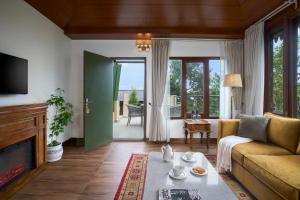 Posezení v ubytování Larisa Resort, Mussoorie