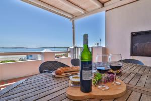 Photo de la galerie de l'établissement C'est la Vie, à Paternoster