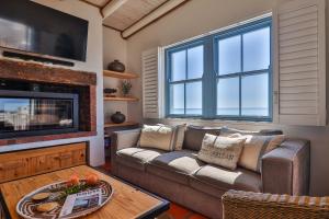 Photo de la galerie de l'établissement C'est la Vie, à Paternoster 24 autres photos