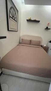 Ένα ή περισσότερα κρεβάτια σε δωμάτιο στο استديو أنيق تسجيل ذكي +6 φωτογραφίες