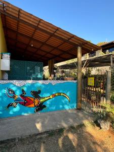 Bazén v ubytování Camping kalango centro de Alto Paraíso nebo v jeho okolí