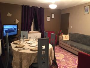 Un lugar para sentarse en Rochire Location 2