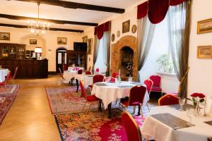 Restaurace v ubytování Ēdoles Pils