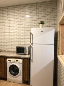 Kuchyň nebo kuchyňský kout v ubytování Apartamento en Nador con vistas al mar + 31 fotografií