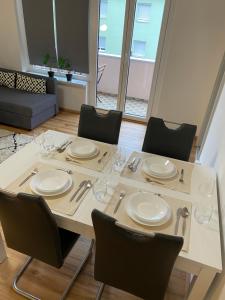 Posezení v ubytování Charming flat in a quiet central location