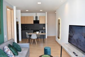 Gambar di galeri bagi Epiq Residences with top amenities di Hacienda Carolina +66 gambar
