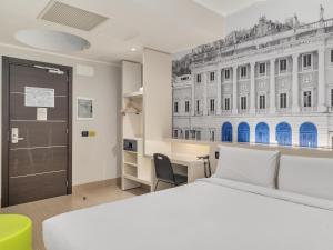 Postel nebo postele na pokoji v ubytování B&B Hotel Como Camerlata