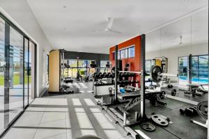 Fitness centrum a/nebo fitness zařízení v ubytování Bloom Modern Apartment