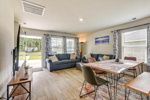 Posedenie v ubytovaní Family Home Near Marina in Ocean Isle Beach!