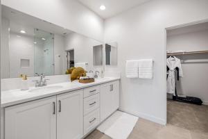 Φωτογραφία από το άλμπουμ του PGA West 65 - 3 bdrm w/Loft, Sleeps 8, Pool, Gym σε La Quinta