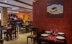 Restaurace v ubytování Hostal Bavieca