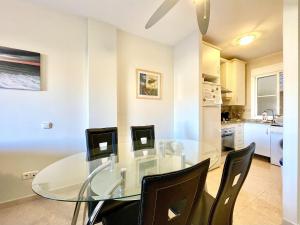 Kuchyňa alebo kuchynka v ubytovaní Apartment in Aguadulce near La Envia Golf
