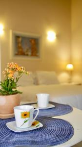 O zonă de relaxare la Dos ambientes para tres personas