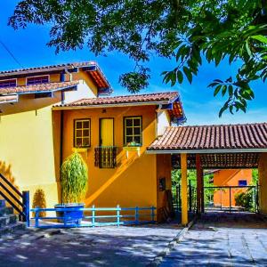 Το κτήριο όπου στεγάζεται  το διαμέρισμα