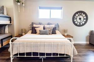 Gallery image of Daybreak Mountain Home Studio East Zion in Orderville