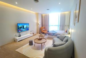 Μια τηλεόραση ή/και κέντρο ψυχαγωγίας στο BTC The Curvena Bangsar South Mid Valley +35 φωτογραφίες