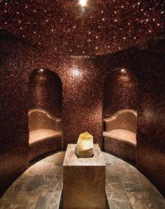Uma área de estar em The Landmark Mandarin Oriental Hong Kong