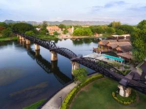 an overhead view of a bridge over a river at OYO 75334 Train Hotel in Ban Don Rak