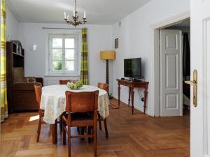 Telewizja i/lub zestaw kina domowego w obiekcie Zamość Dwór Udrycze