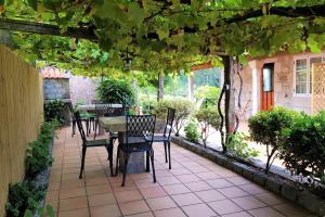 Fotografie z fotogalerie ubytování Apartamentos Barral Meu Lar v destinaci Valga + 16 fotografií