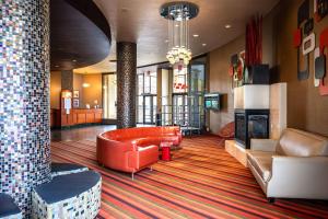 Posezení v ubytování Radisson Hotel Duluth-Harborview + 37 fotografií