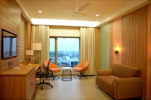 Χώρος καθιστικού στο The Sky Imperial Hotel Kailash
