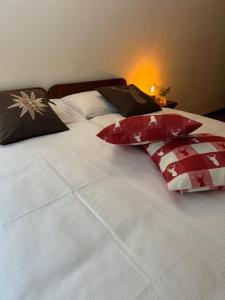 Postel nebo postele na pokoji v ubytování Hotel Miramonti