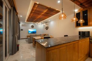 Nhà bếp/bếp nhỏ tại Dijobi Villa Bali