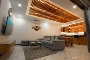 Khu vực ghế ngồi tại Dijobi Villa Bali